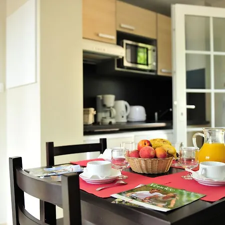 Hotel apartamentowy Goelia Domaine Des Oyats 3*